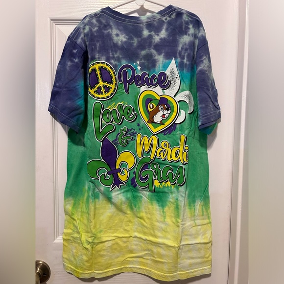 Buc-ee’s 2024 Mardi Gras tee - Picture 4 of 5